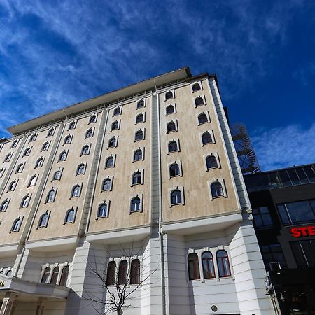 Sivas Bueyuek Hotel ภายนอก รูปภาพ
