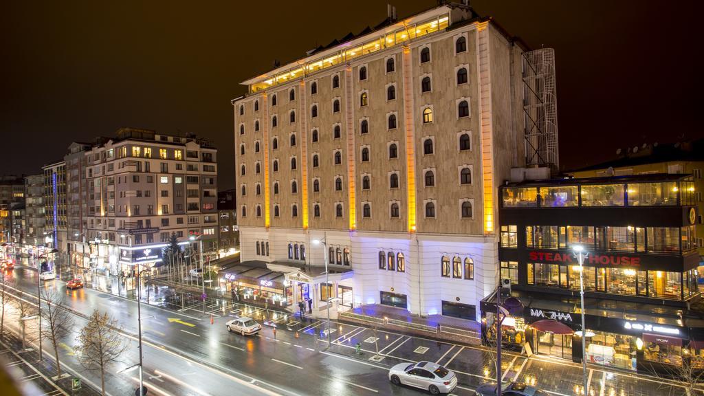 Sivas Bueyuek Hotel ภายนอก รูปภาพ