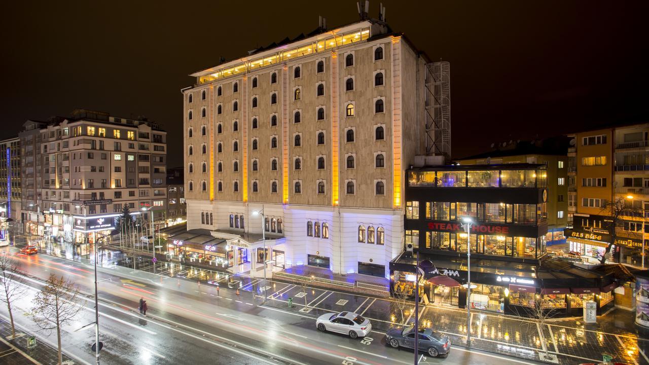 Sivas Bueyuek Hotel ภายนอก รูปภาพ
